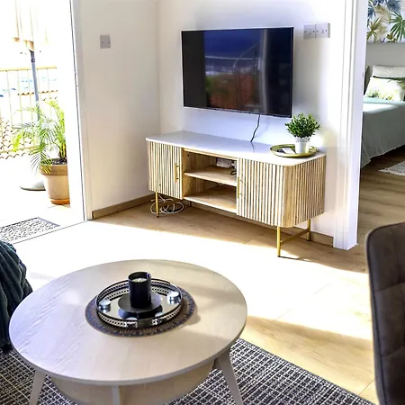 Apartment Green Oasis Penthouse