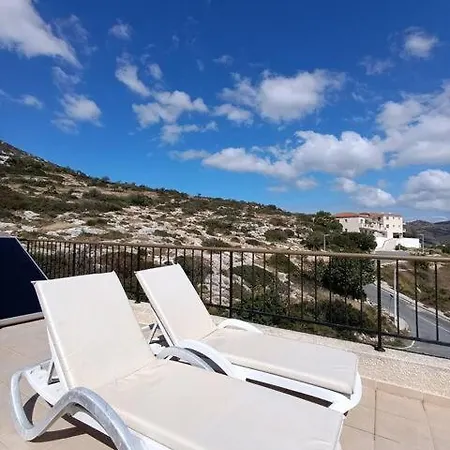 Oasis Penthouse