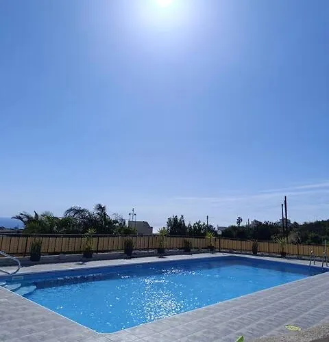 Oasis Penthouse * Pégeia