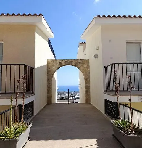 Oasis Penthouse Pegeia